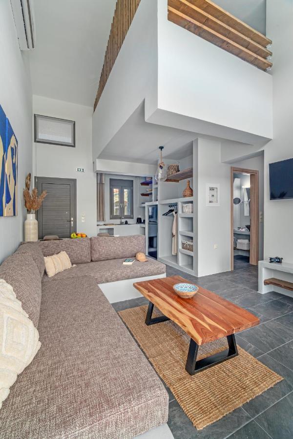La Perla Suites Agioi Apostoli Extérieur photo