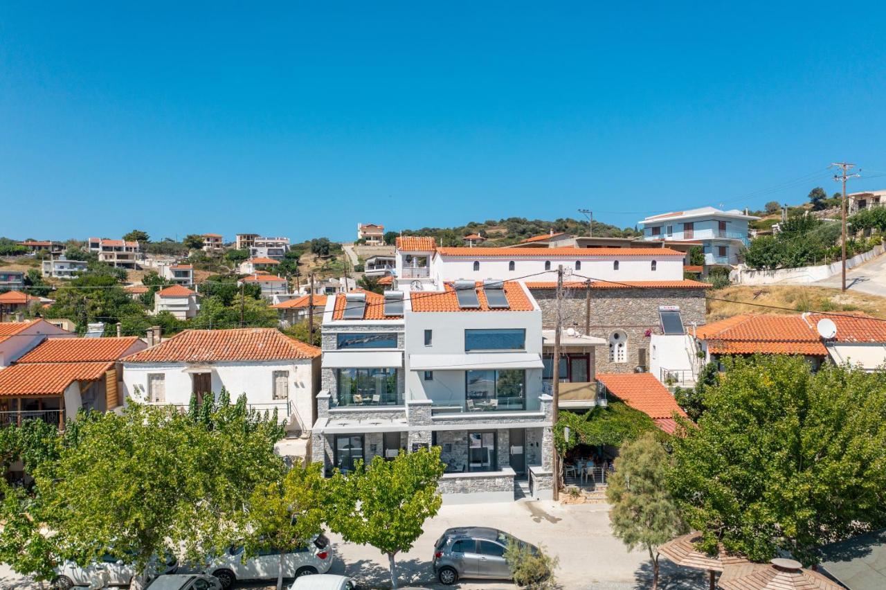 La Perla Suites Agioi Apostoli Extérieur photo