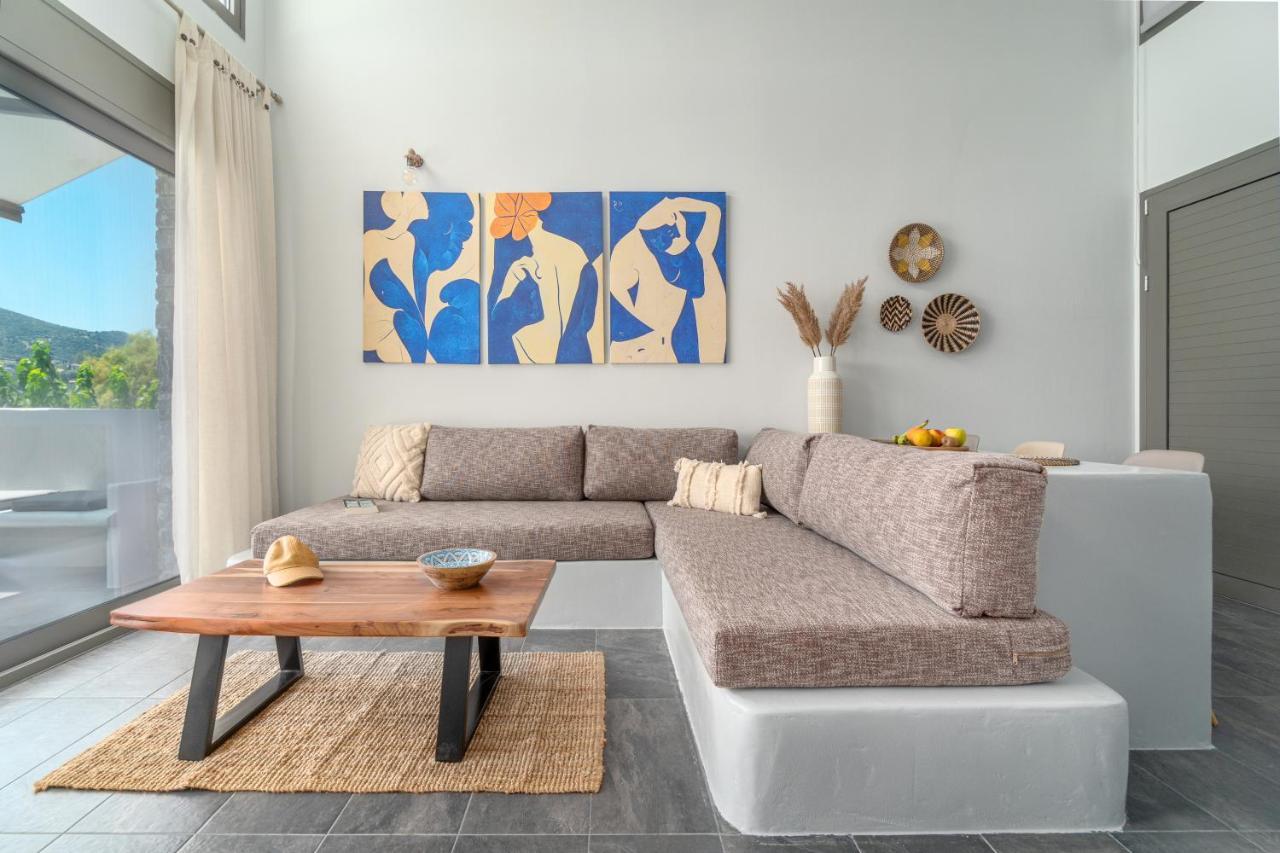La Perla Suites Agioi Apostoli Extérieur photo