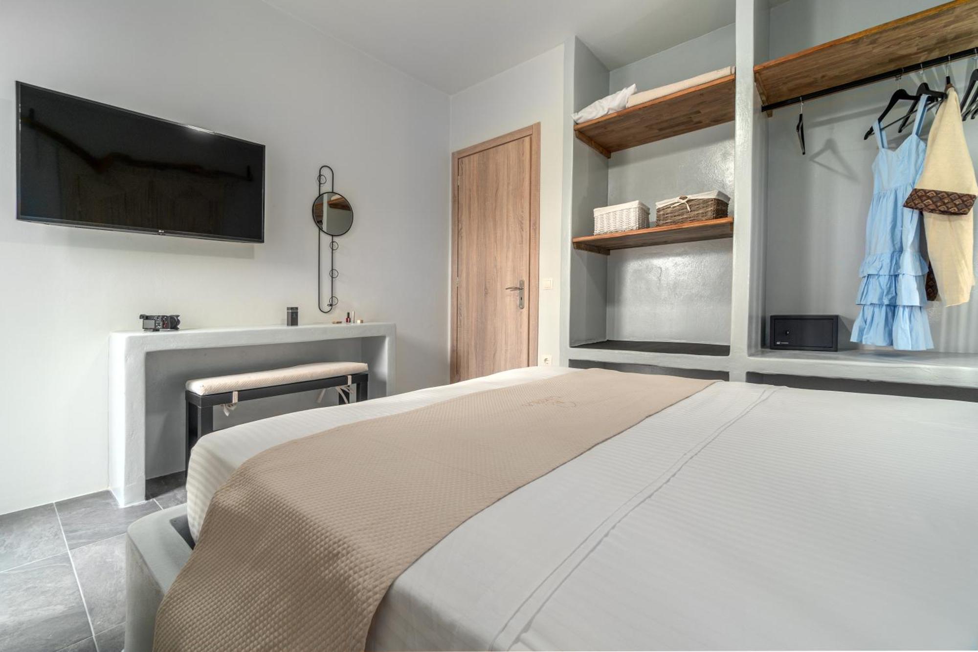 La Perla Suites Agioi Apostoli Extérieur photo